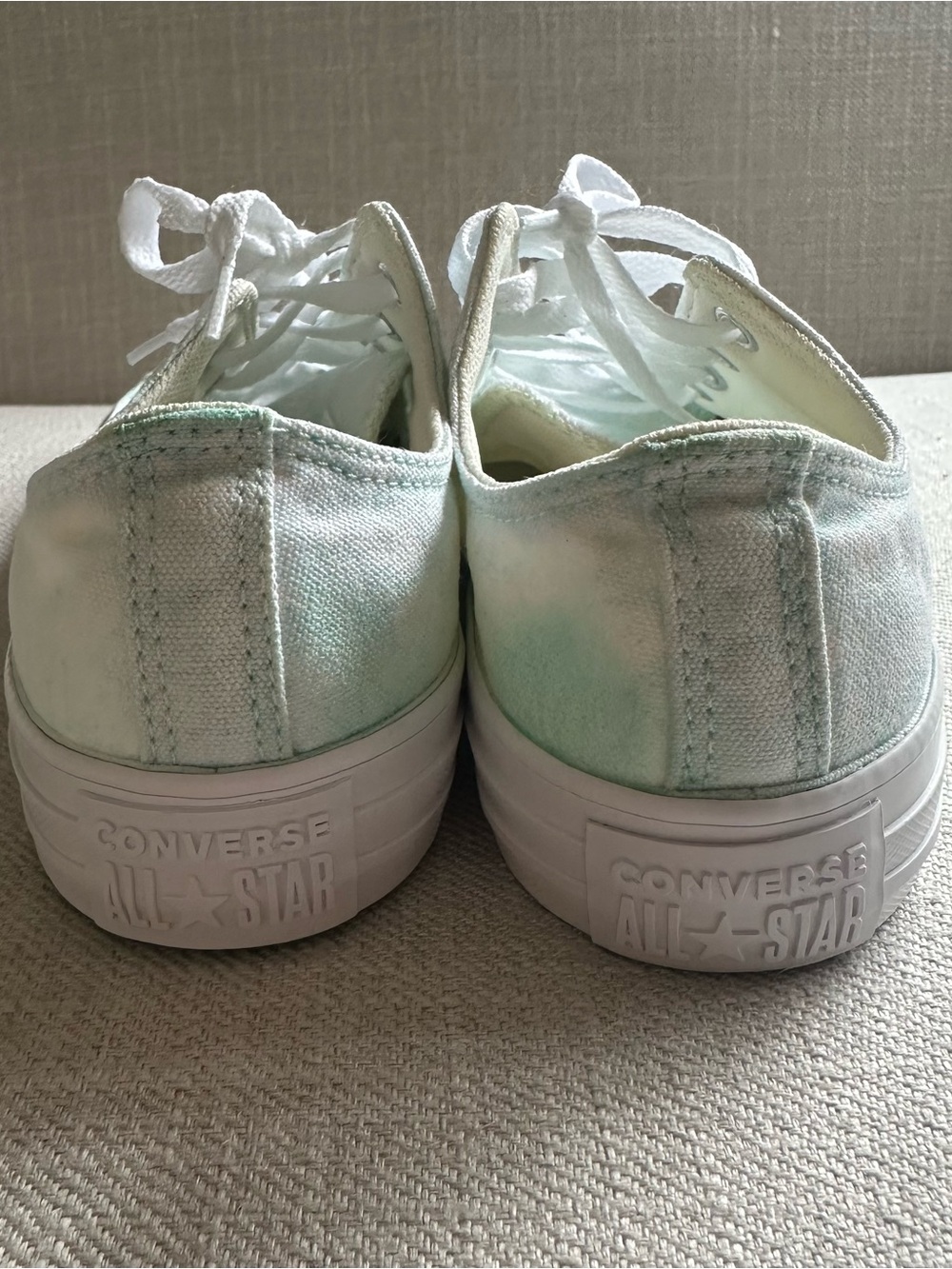 Converse Memory Foam Mint Green and White Low-Top Canvas Sneakers size 8.5 - Picture 3 of 6
